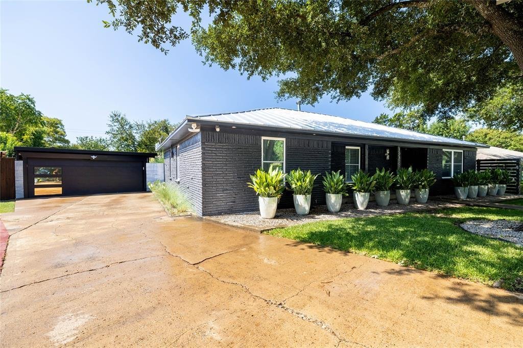 House in Dallas, Texas, United States 2 - 17809374