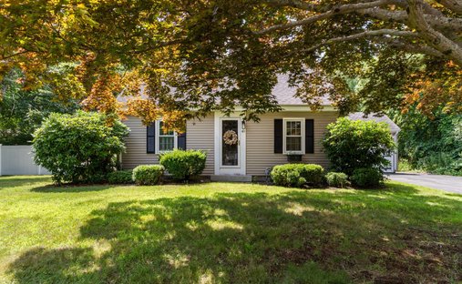 House in Abington, Massachusetts, United States 1