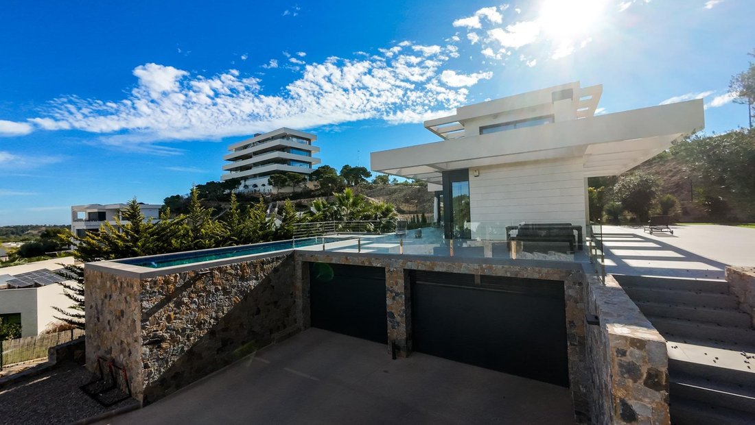 Villa in Orihuela, Valencian Community, Spain 5 - 18499340
