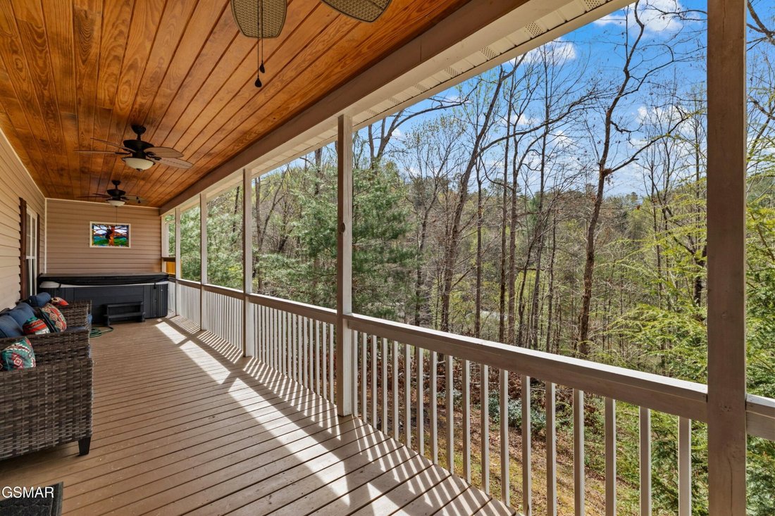 House in Sevierville, Tennessee, United States 3 - 18500406