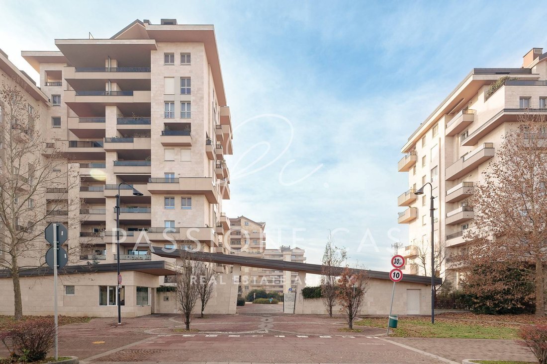 Apartment in Area Lavanderie-Redecesio, Milano San Felice, Lombardy 2 - 18504673