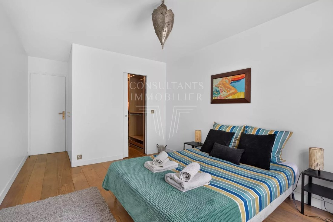 Apartment in Auteuil Sud, Paris 16e Arrondissement, Paris 3 - 18500786