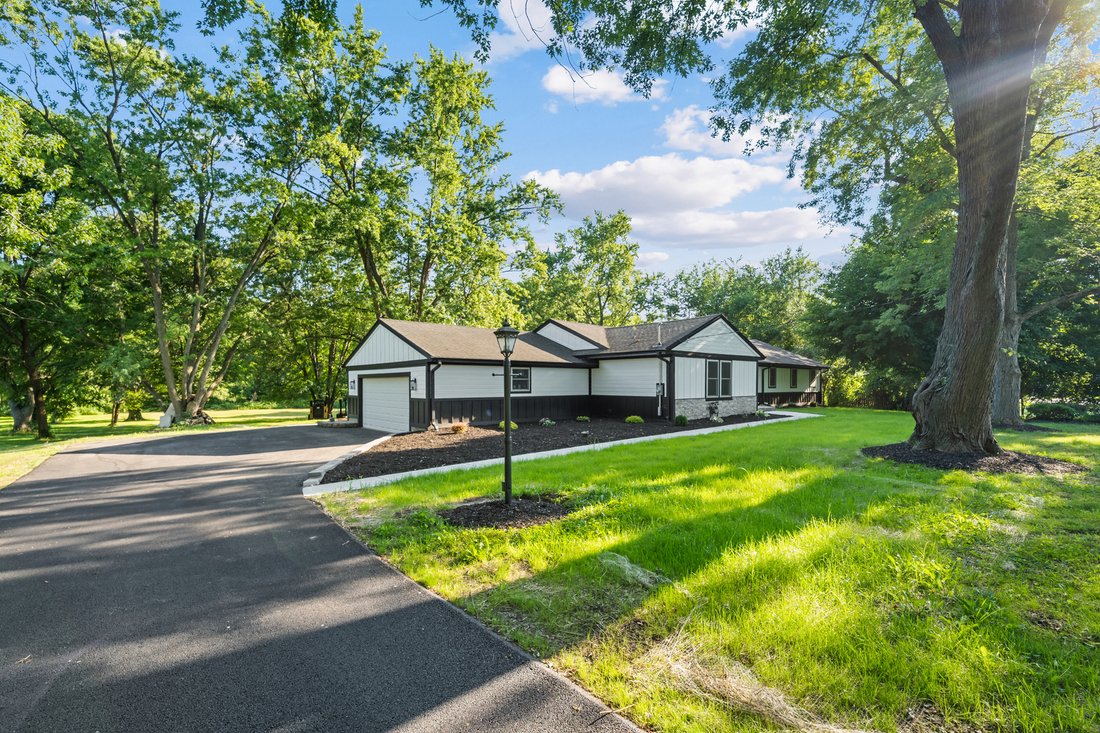 House in Lemont, Illinois, United States 2 - 18502773