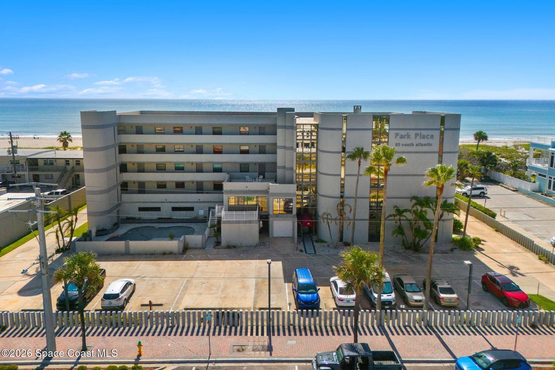 Condo in Cocoa Beach, Florida, United States 2 - 18498964