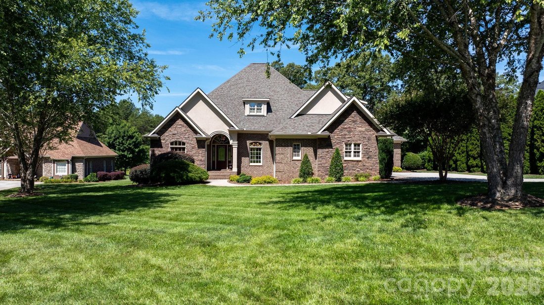 House in Newton, North Carolina, United States 1 - 18140003