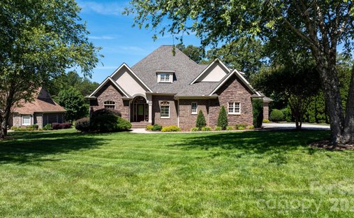 House in Newton, North Carolina, United States 1