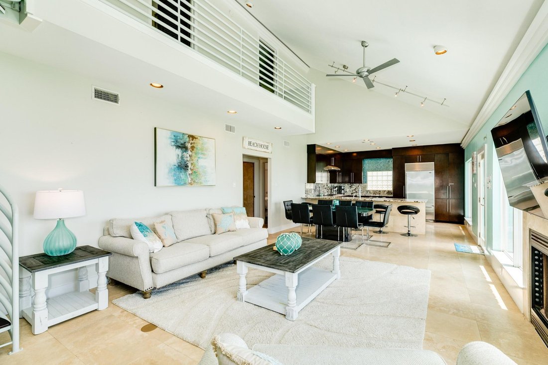 House in Galveston, Texas, United States 3 - 18500248