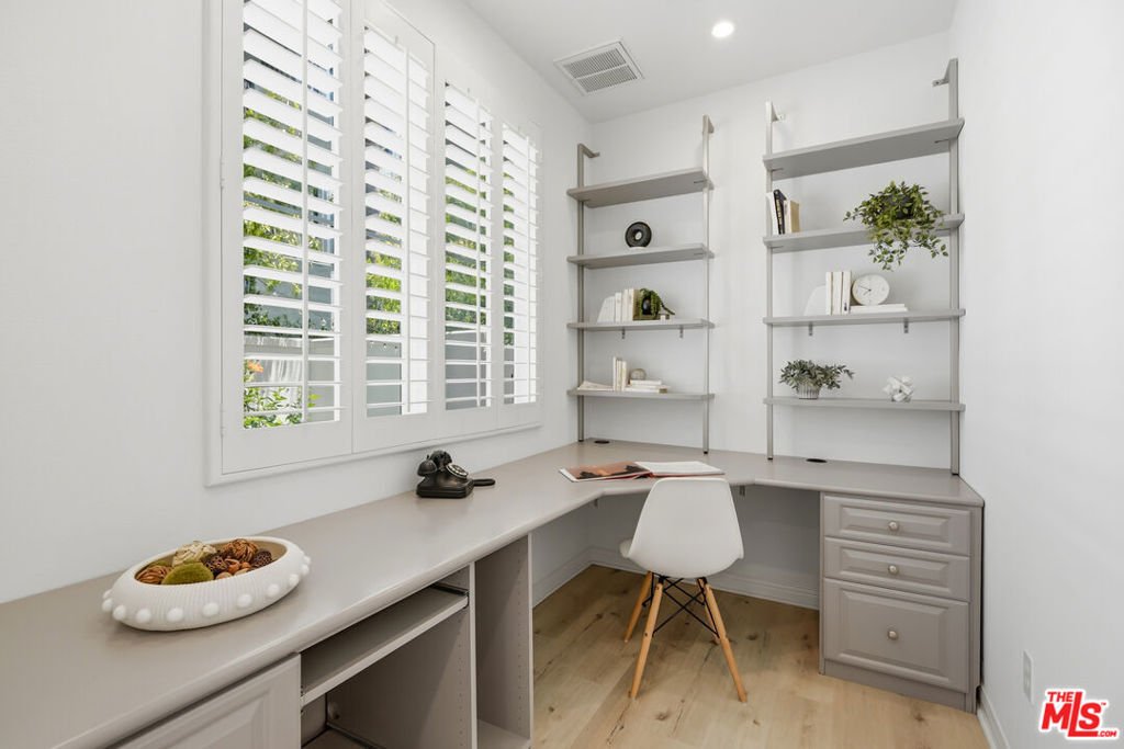 House in Los Angeles, California, United States 4 - 18501896