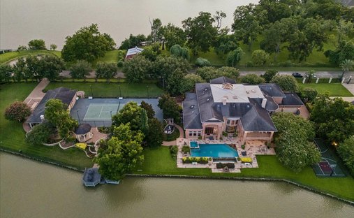 House in Sugar Land, Texas, United States 1