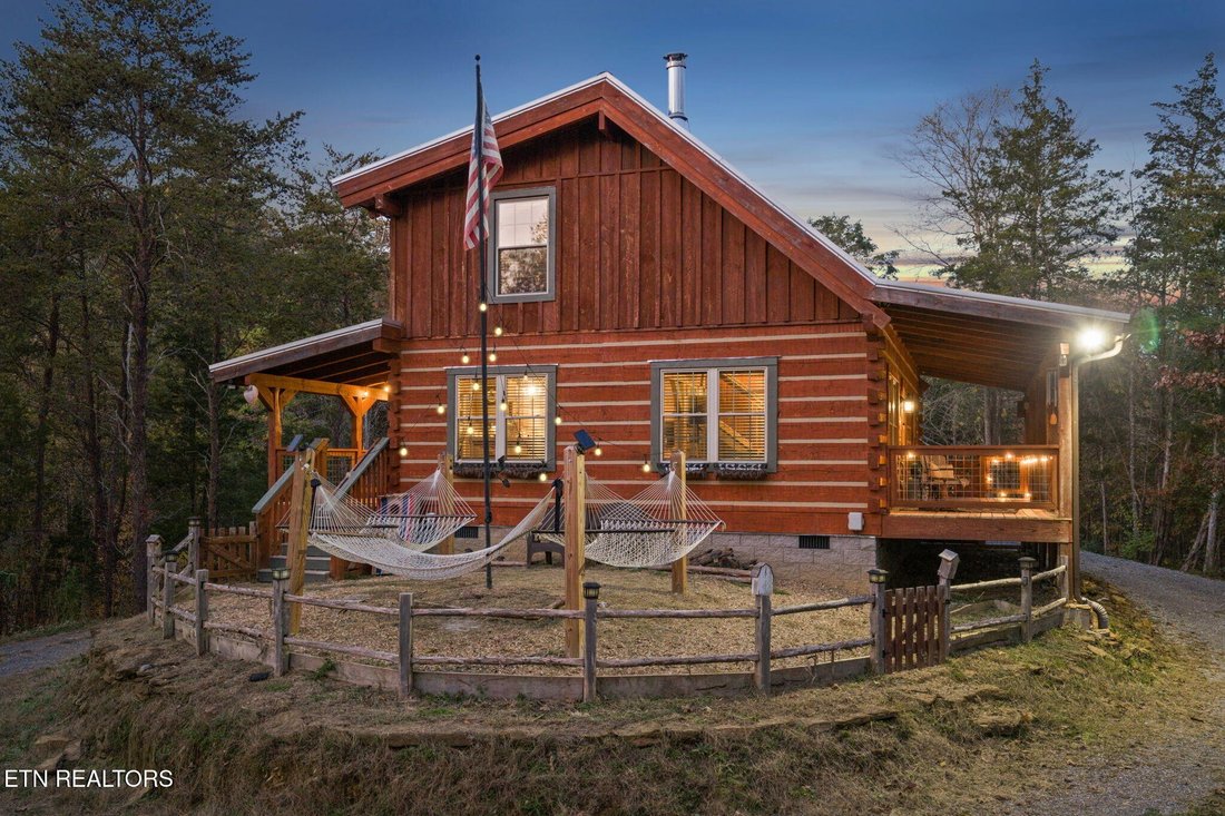 House in Sevierville, Tennessee, United States 3 - 18500474
