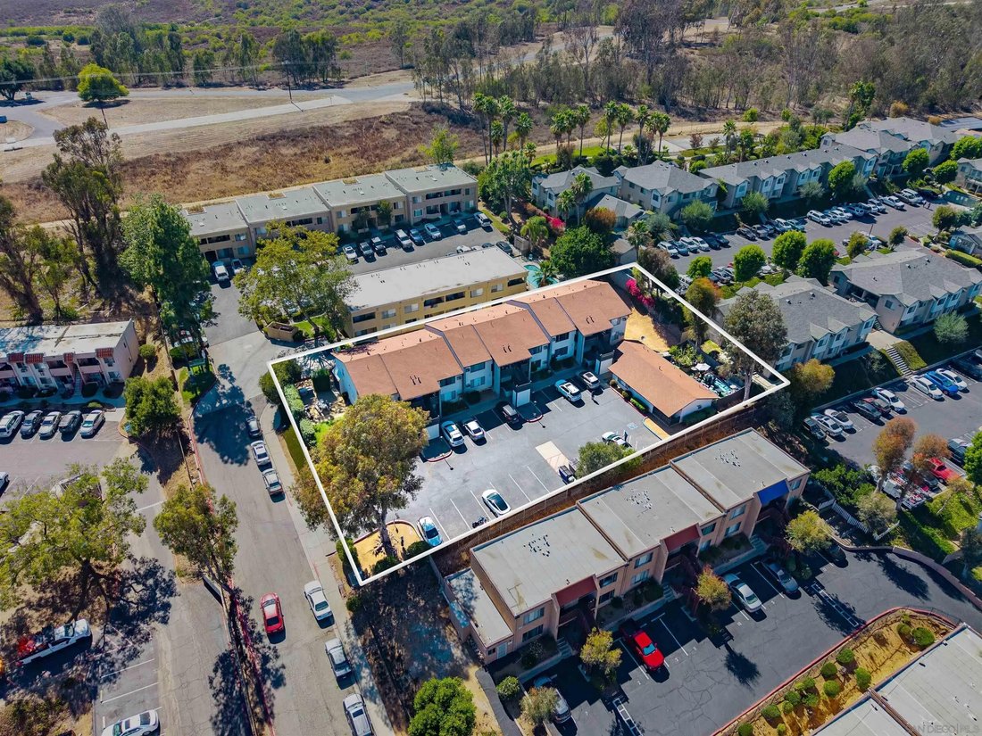 Fallbrook, California, United States 2 - 18502993