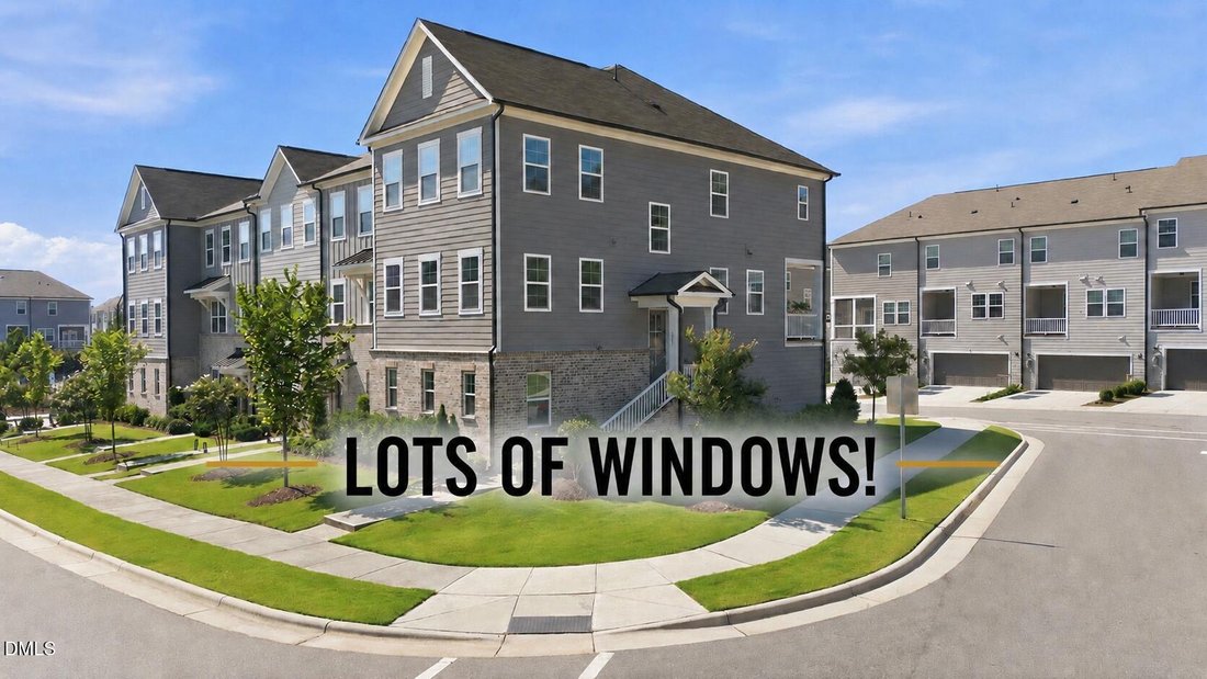 Townhouse in Cary, North Carolina, United States 1 - 18450353