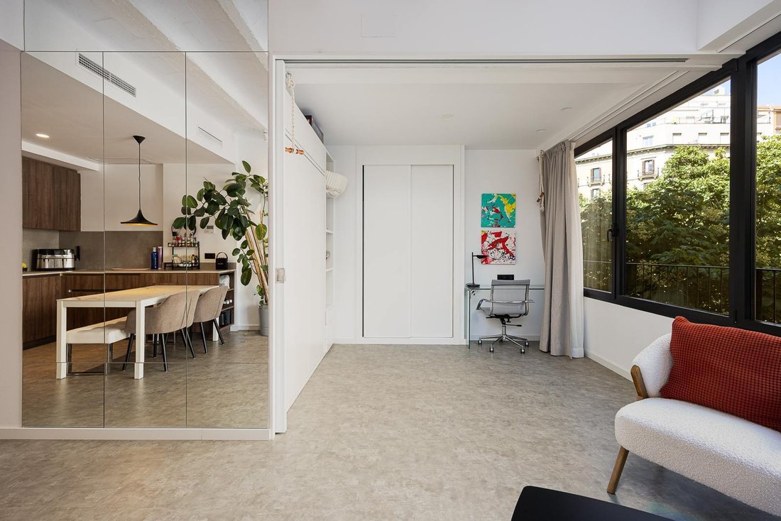 Apartment in Eixample, Barcelona, Spain 4 - 18500015