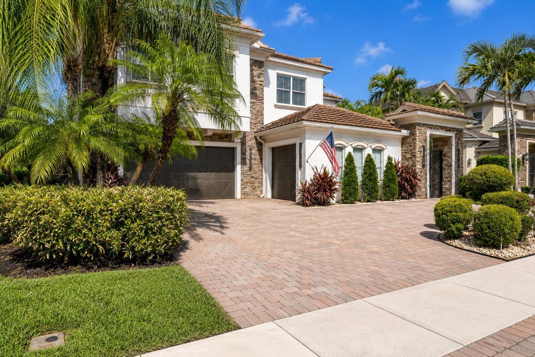 House in West Palm Beach, Florida, United States 3 - 18499876