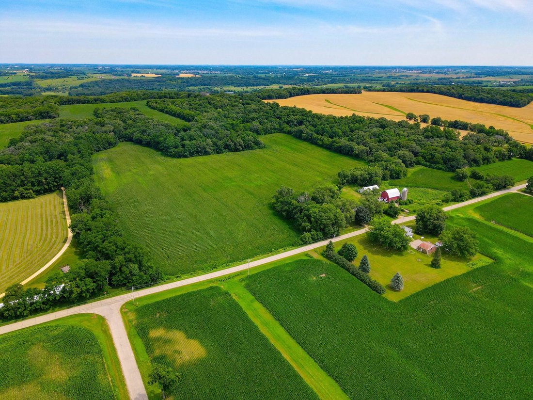 House in Evansville, Wisconsin, United States 4 - 18501398
