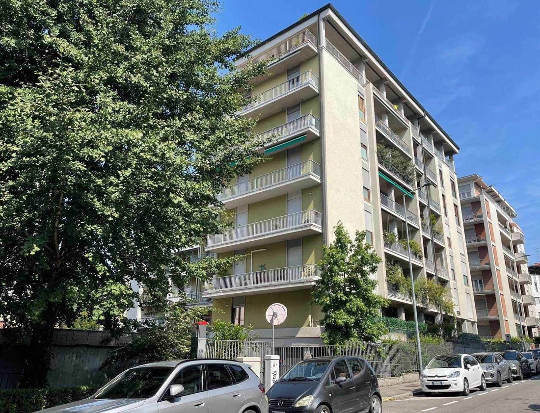 Apartment in Saint Lucia, Bergamo, Italy 2 - 18503859