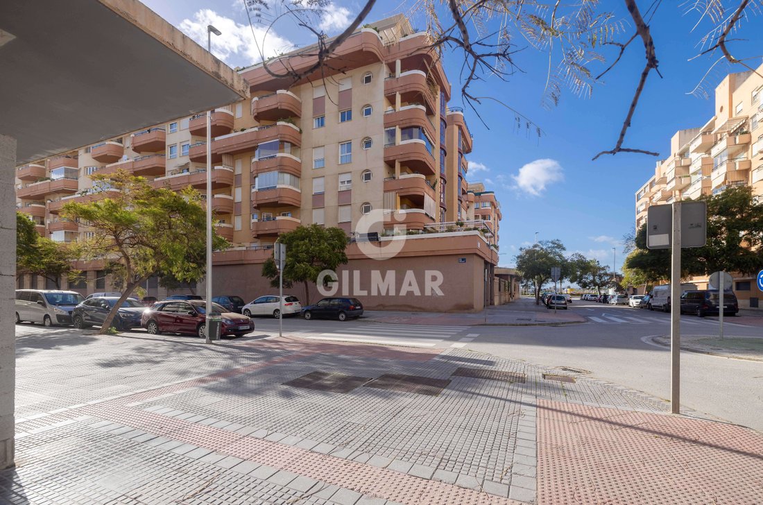 Apartment in Carretera de Cadiz, Malaga, Spain 4 - 18499259
