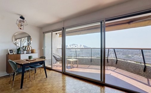 Apartment in Vieille Chapelle, 8e Arrondissement, Marseille 1
