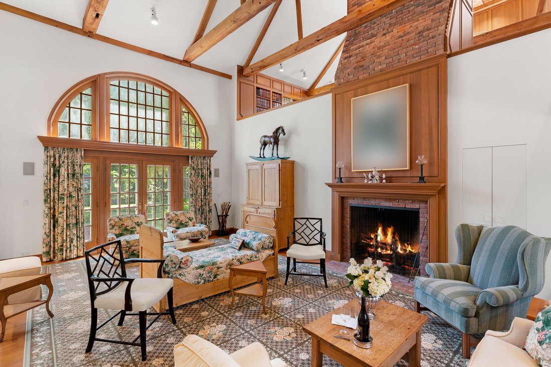 House in Newbury, Massachusetts, United States 2 - 18500416