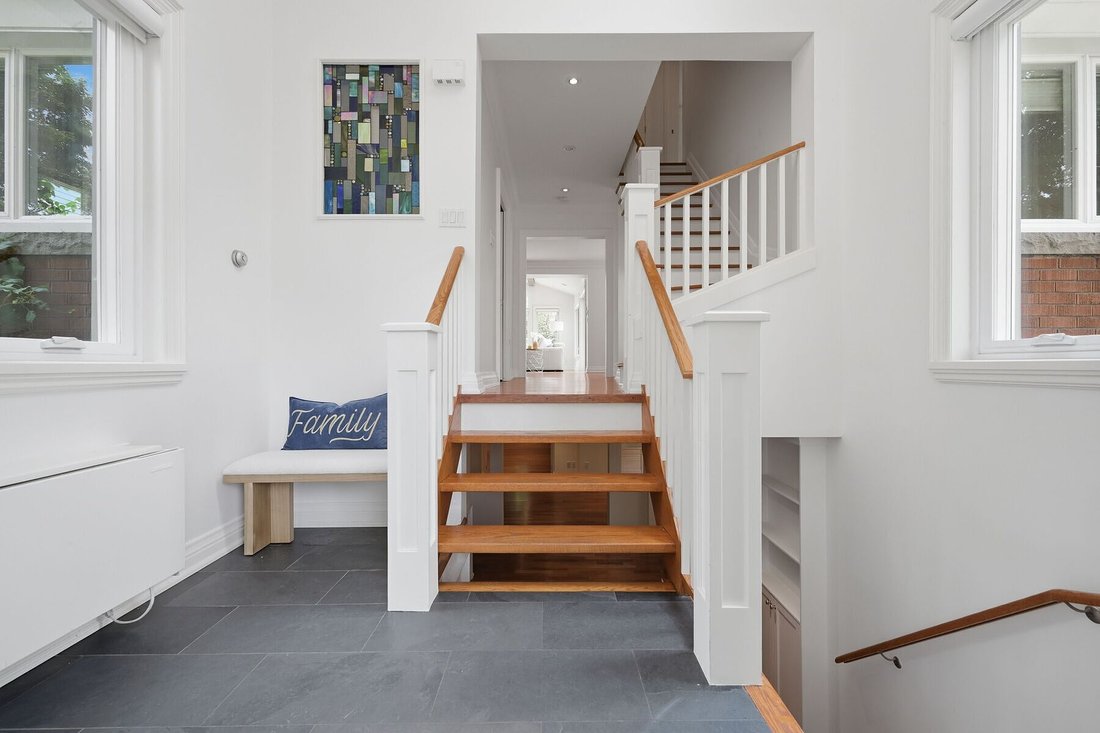 House in Mississauga, Ontario, Canada 3 - 18501352