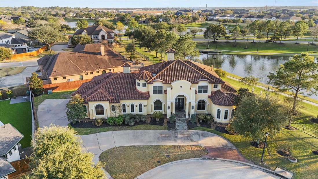 House in Houston, Texas, United States 2 - 18500192