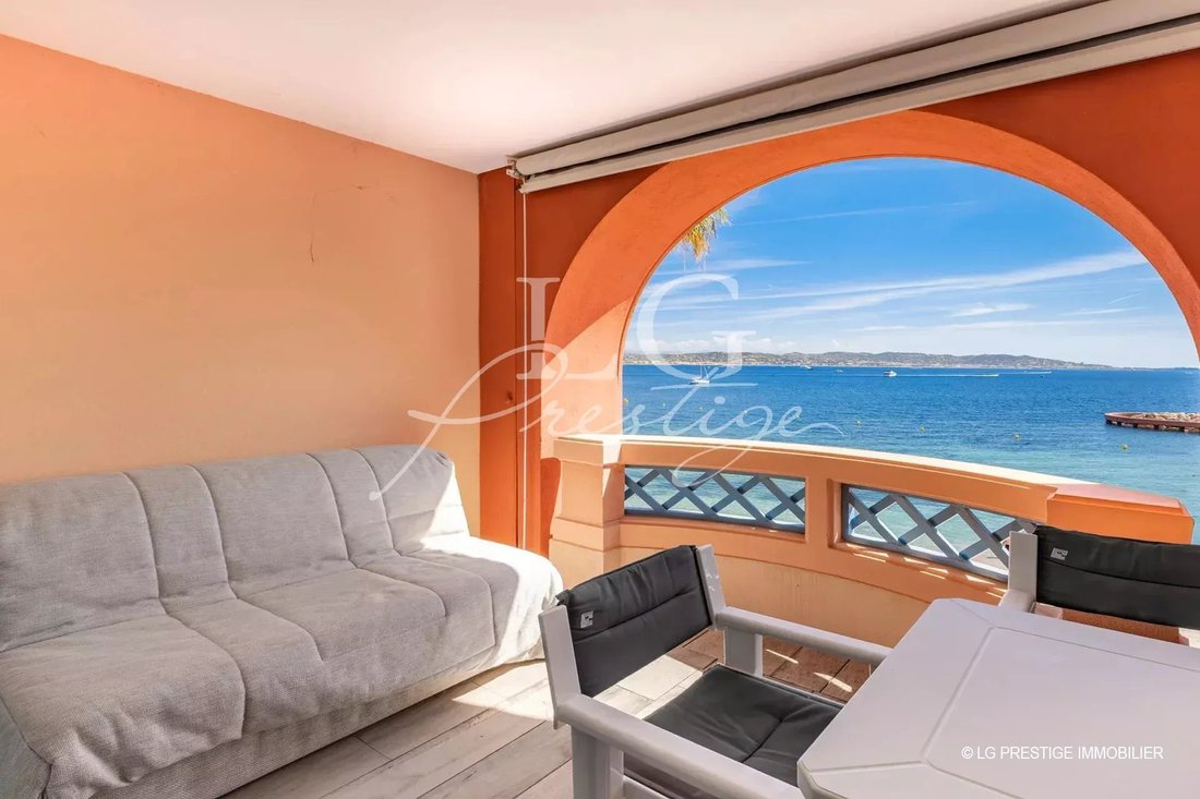 Apartment in Théoule-sur-Mer, Provence-Alpes-Côte d'Azur, France 4 - 18182638