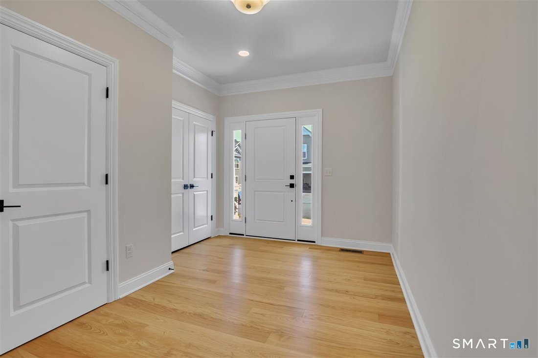 Condo in Cheshire, Connecticut, United States 4 - 18503886