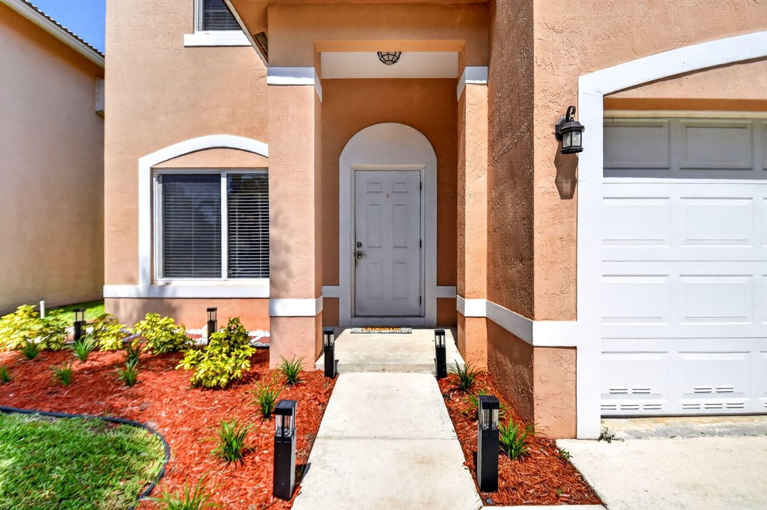 House in Lake Worth, Florida, United States 4 - 18500537