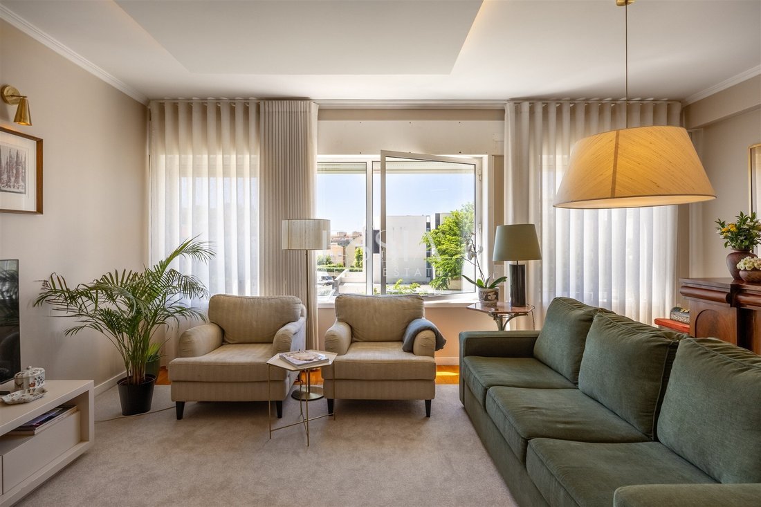 Apartment in Aldoar, Foz do Douro e Nevogilde, Porto District, Portugal 1 - 18502979