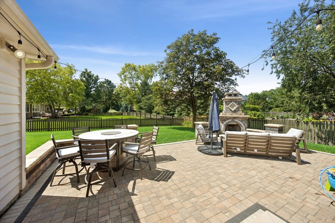 House in Bolingbrook, Illinois, United States 4 - 18499422