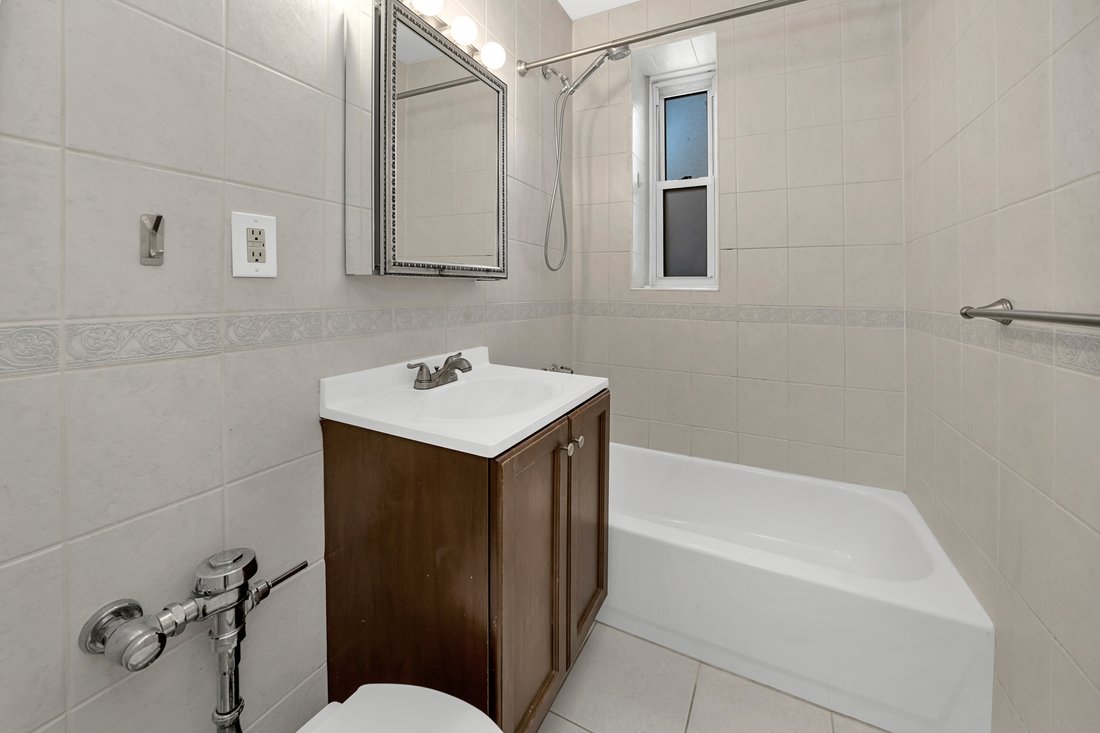 Condo in New York, New York, United States 5 - 18503940