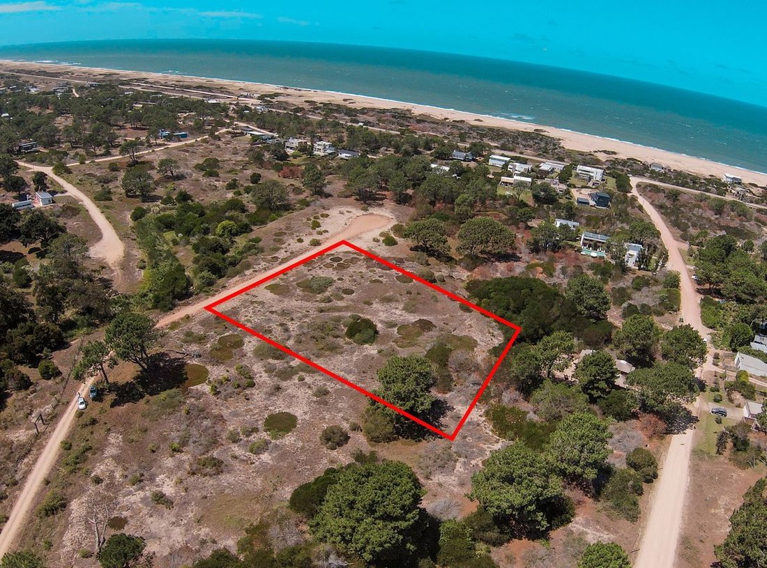 Land in Arenas de José Ignacio, Maldonado Department, Uruguay 1 - 18502581