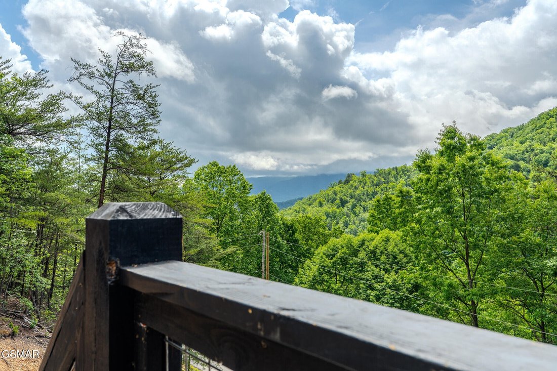 House in Sevierville, Tennessee, United States 3 - 18500049
