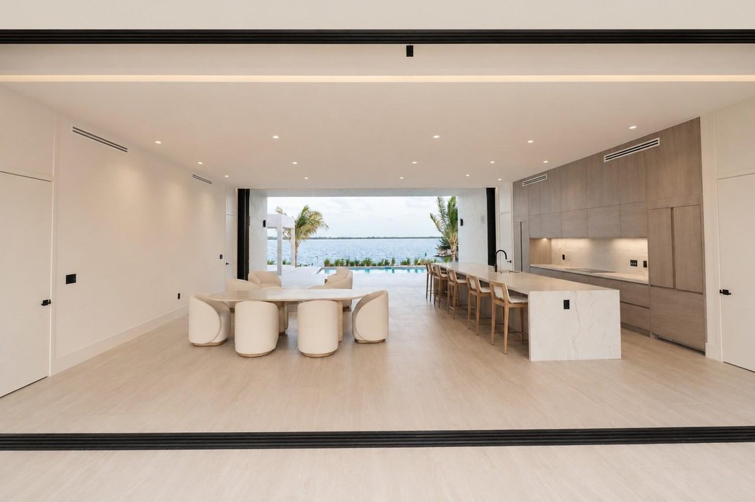 House in Bailey Town, Bimini, The Bahamas 5 - 18504994