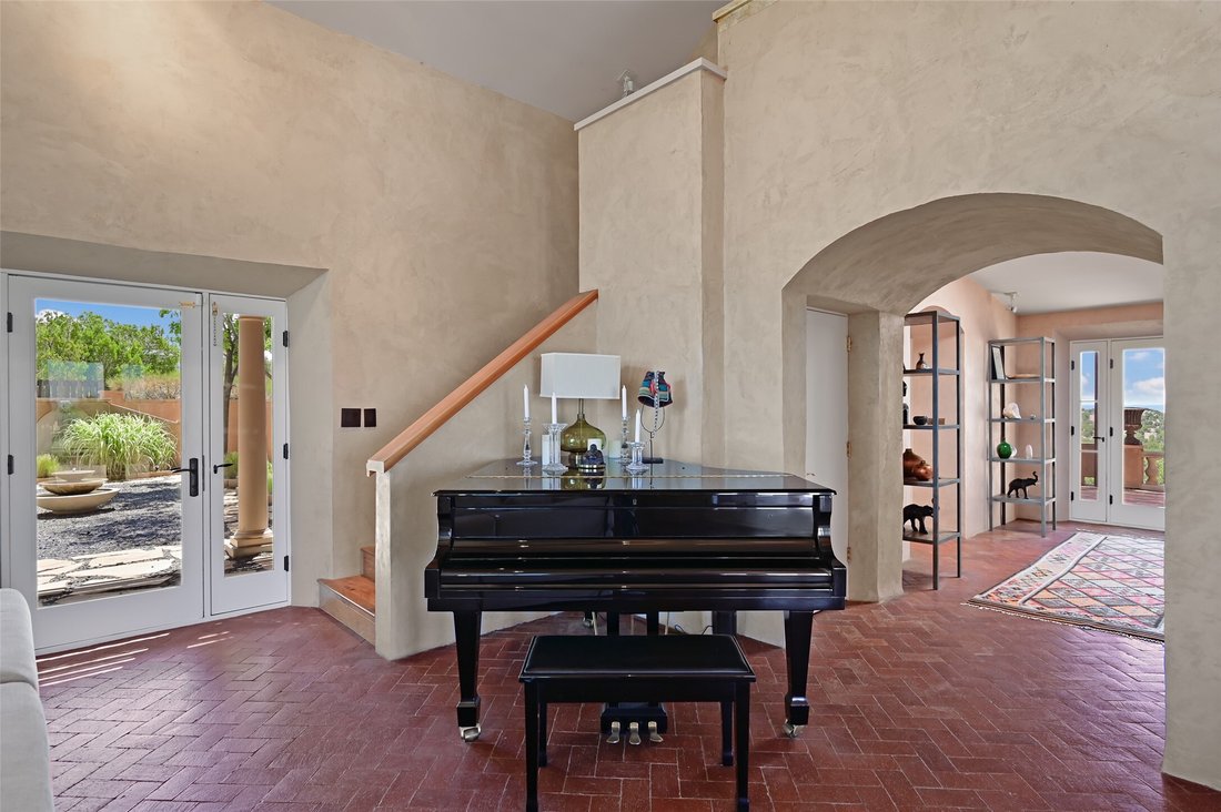 House in Lamy, New Mexico, United States 4 - 18498890
