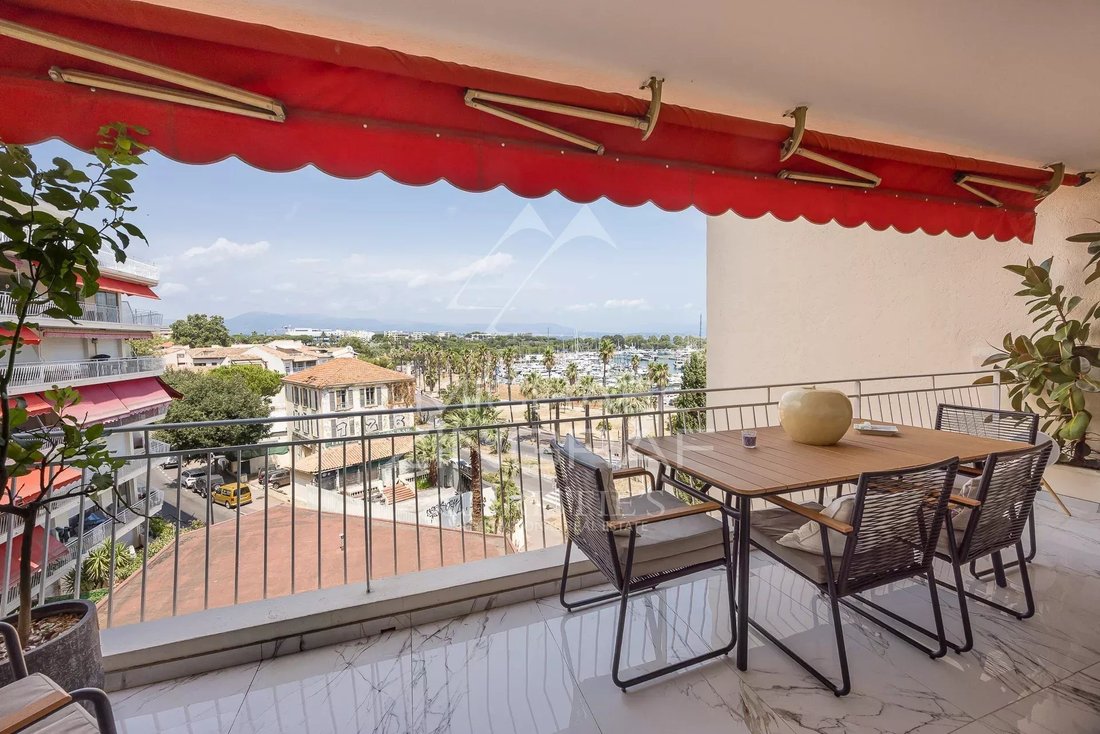 Apartment in Antibes, Provence-Alpes-Côte d'Azur, France 1 - 16749173