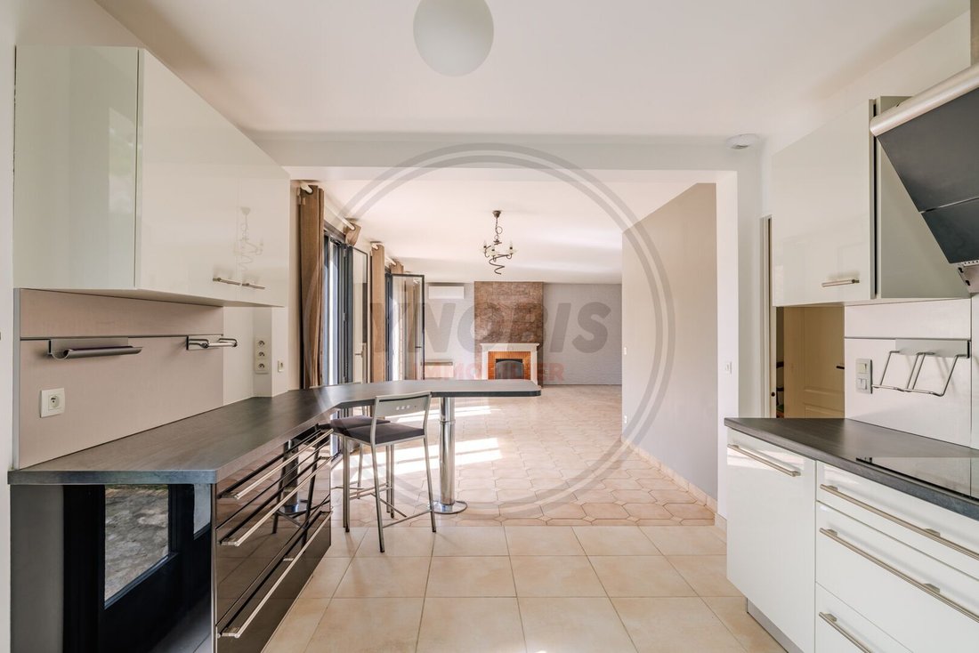 House in Morainvilliers, Ile-de-France, France 5 - 18500093