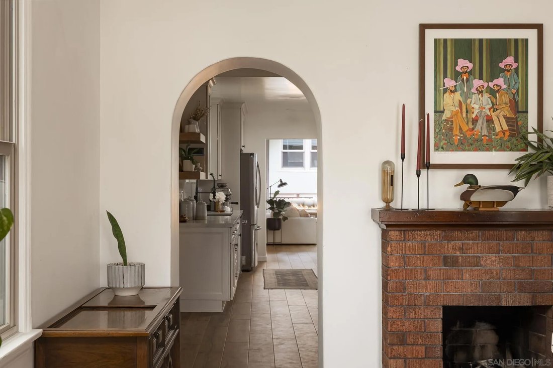 San Diego, California, United States 4 - 18502994