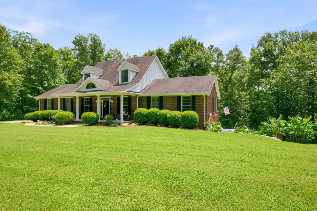 House in Hohenwald, Tennessee, United States 4 - 18499943