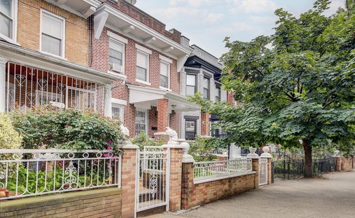 House in New York, New York, United States 1