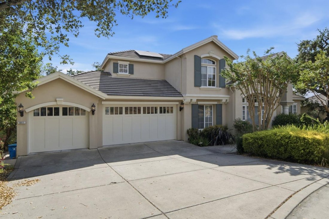 House in Gilroy, California, United States 3 - 18502063