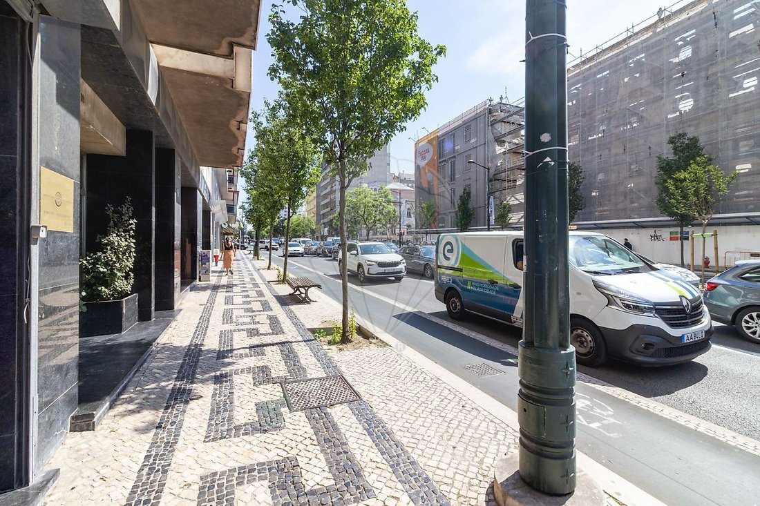 Apartment in Avenidas Novas, Lisbon, Portugal 3 - 18500027