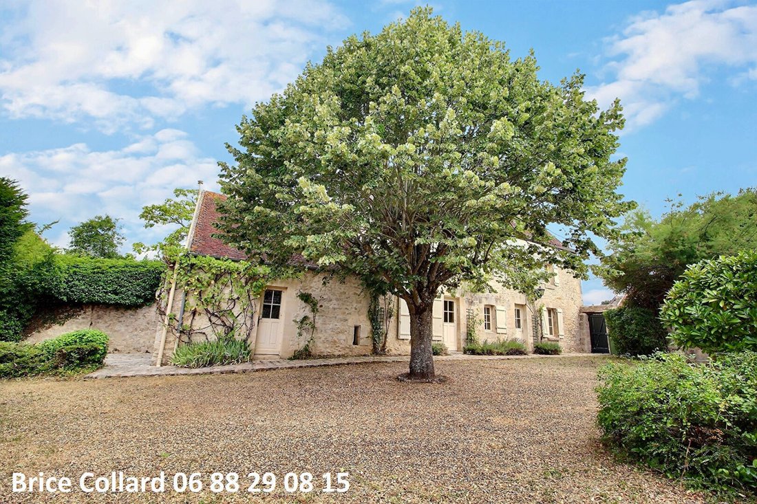 Villa in Villers-Saint-Frambourg, Villers-Saint-Frambourg-Ognon, France 2 - 18504217