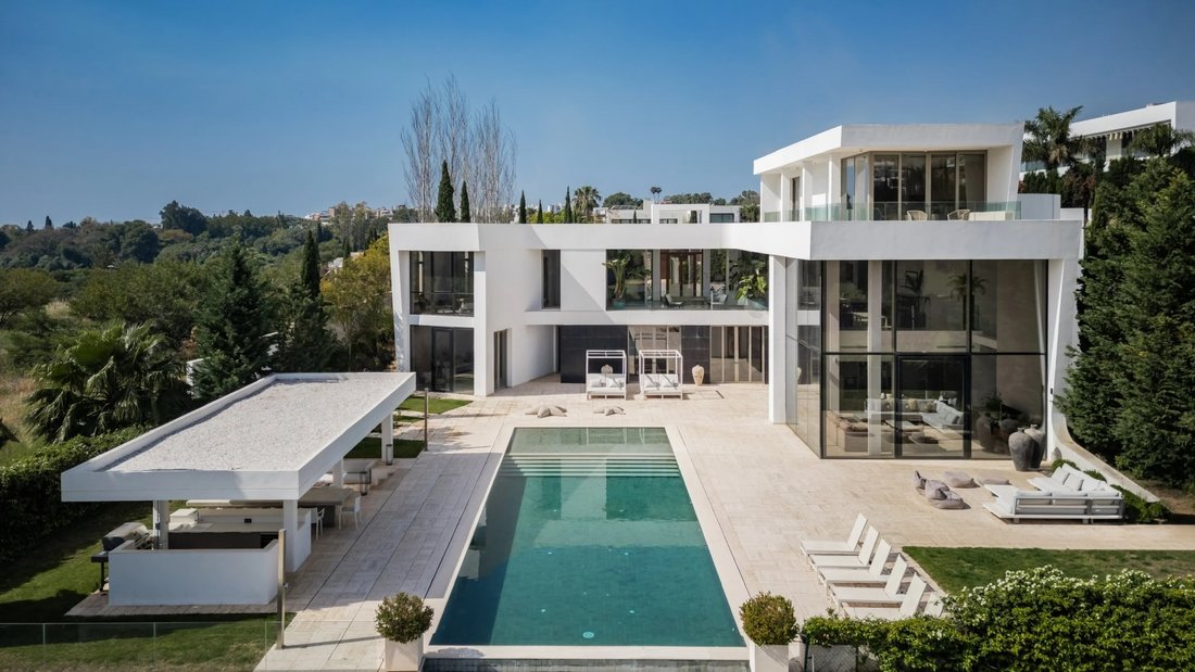 Villa in Benahavis, Andalusia, Spain 1 - 17013461