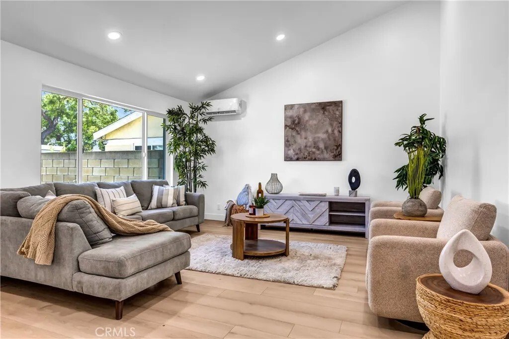 House in Cerritos, California, United States 5 - 18502940