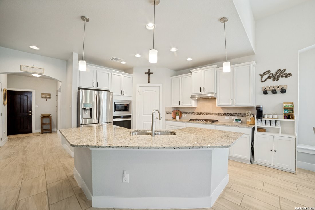 House in San Antonio, Texas, United States 5 - 18501096
