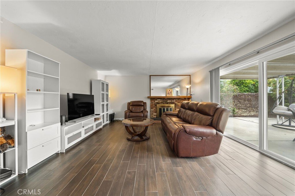 House in Signal Hill, California, United States 4 - 18078116
