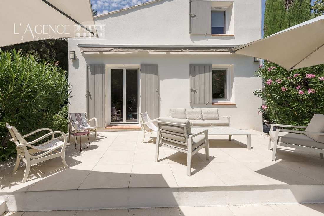 House in Saint-Marc-Jaumegarde, Provence-Alpes-Côte d'Azur, France 4 - 18505114