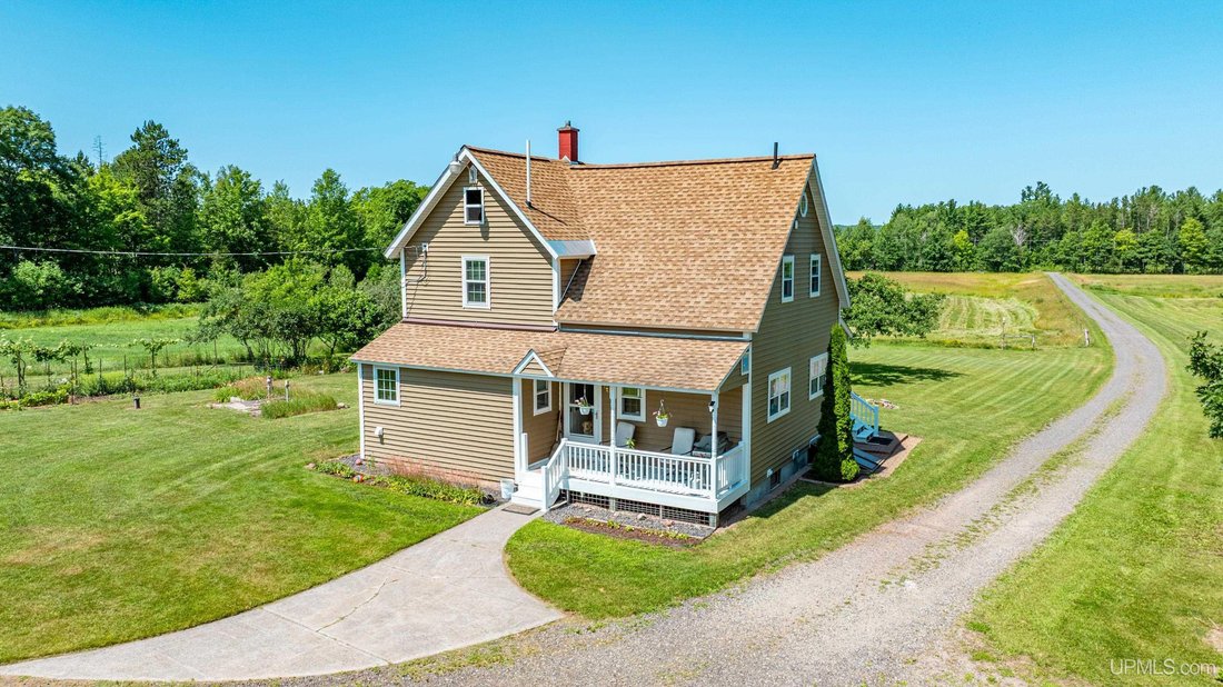 House in Hancock, Michigan, United States 5 - 18501395