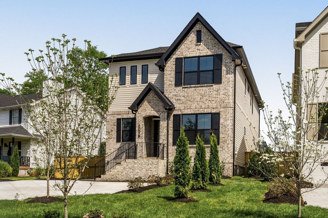 Co Op in Nashville, Tennessee, United States 3 - 18499959